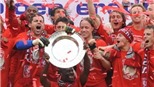 Twente giành Siêu cúp Hà Lan, Suarez lại lĩnh thẻ đỏ